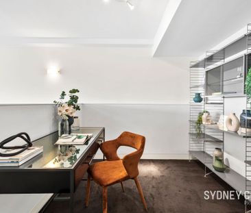 STUNNING NORTH FACING NEW YORK STYLE APARTMENT | Unfurnished - Photo 2