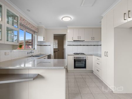 2 BEDROOM HIDDEN GEM MELTON SOUTH - Photo 4