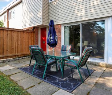 For Lease - 195 Milestone Crescent Unit# 65, Aurora, Ontario - Photo 5