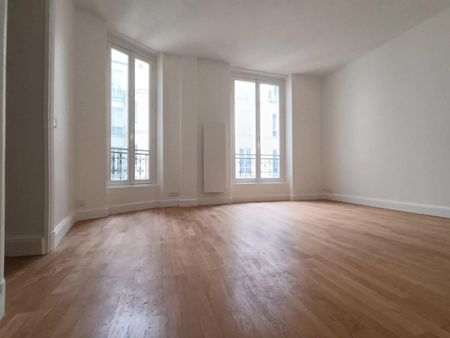 Appartement deux pièces entièrement refait à neuf - Photo 3