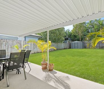 Fully Furnished, Modern Bayside Luxury Home in Thorneside - Photo 4