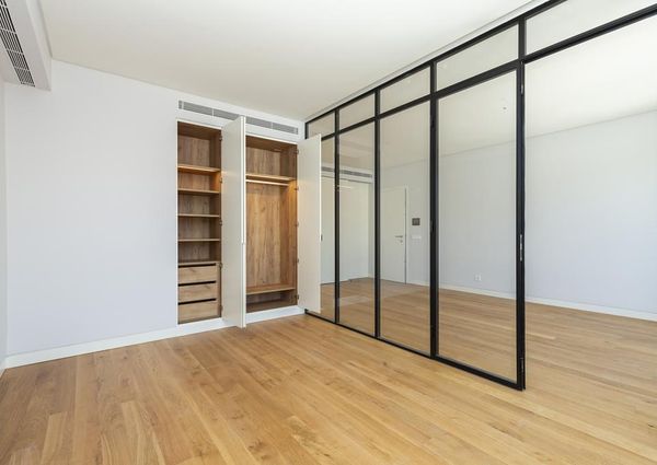 1 Bedroom Apartment with a view, Largo do Rato, Lisboa