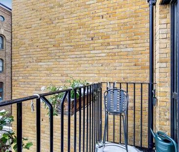 Burrells Wharf Square, Canary Wharf, E14 - Photo 3