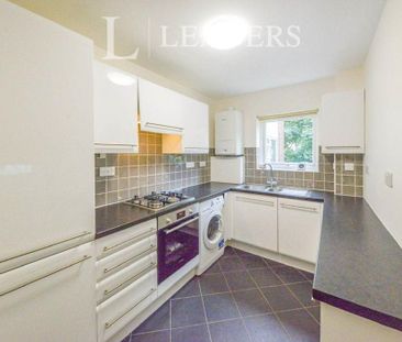 2 bedroom flat to rent - Photo 4