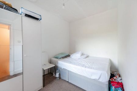 5 bedroom house to rent - Photo 2
