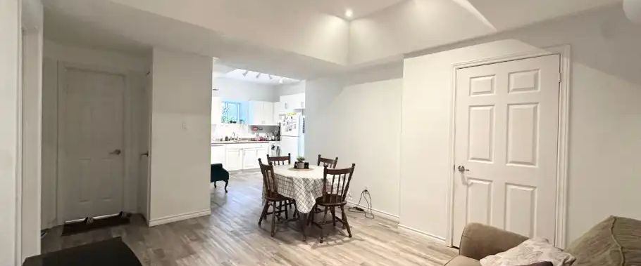 2-23 Sunrise Crescent, London, Ontario, N5V 4V5 | 23 Sunrise Court, London - Photo 1