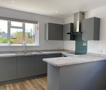 Cranbourne Close, Southampton - Photo 4