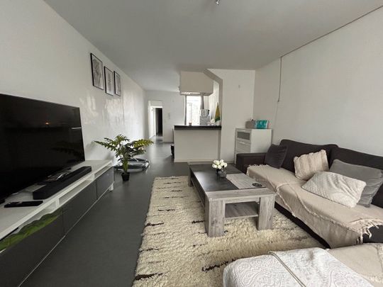 Appartement te huur - Photo 1