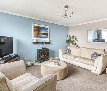 2 bedroom bungalow to rent - Photo 1