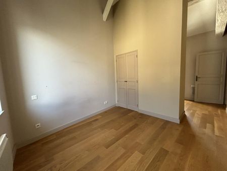 Location Appartement 2 pièces 64m² AGEN 47000 - Photo 2