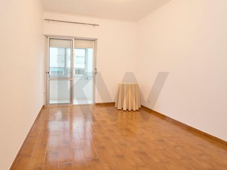 Apartamento T2 em Lisboa - Photo 2