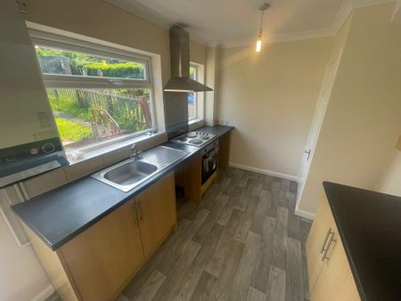 2 bedroom house to rent Winsford Close, Nottingham, NG8 - Photo 3