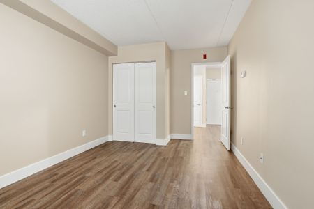 For Lease - 149 Main Street Unit# 510, Hamilton, Ontario - Photo 2