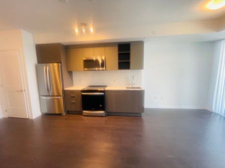 For Lease - 50 Dunfield Avenue Unit# 3014, Toronto, Ontario - Photo 2