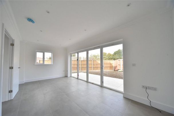 2 bedroom semi-detached house to rent - Photo 1