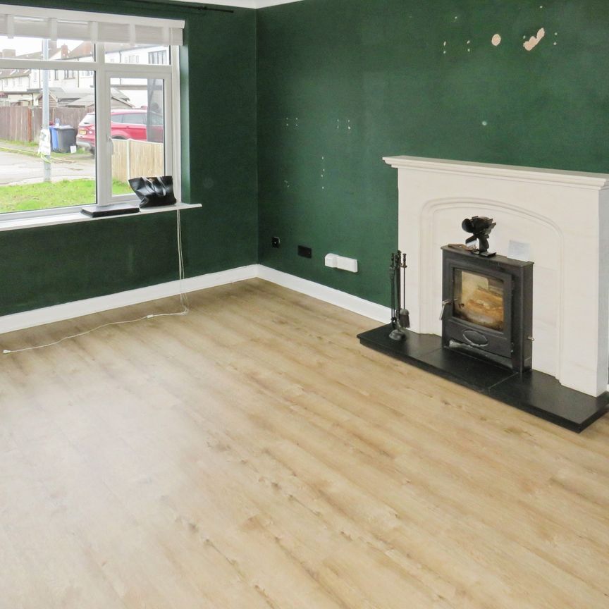 Chestnut Road, Newmarket, Stradishall - Photo 1