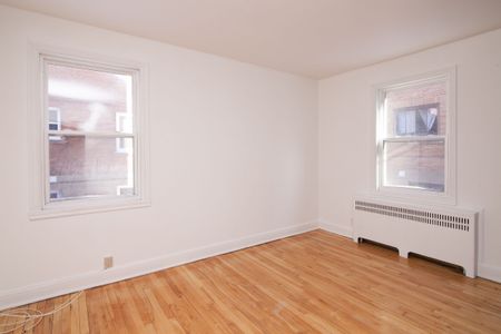 5552 Snowdon Street - Photo 5