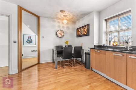 3 bedroom semi-detached house to rent - Photo 3