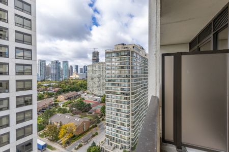 For Lease - 30 Elm Drive Unit# 1509, Mississauga, Ontario - Photo 4