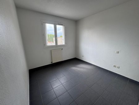 Location Appartement 2 pièces 44m² PERPIGNAN 66000 - Photo 2