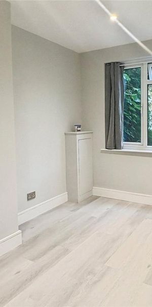 1 bedroom property to rent - Photo 1