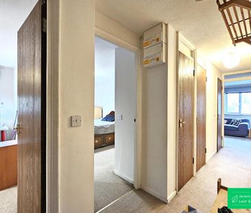 2 bedroom apartment to rent - Photo 4