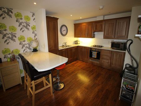 30 Milfort Mews, Dunmurry, Belfast BT17 9JE - Photo 2