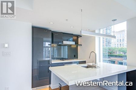 1012 777 RICHARDS STREET, Vancouver, British Columbia - Photo 3