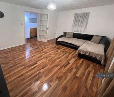 2 bedroom maisonette to rent - Photo 1