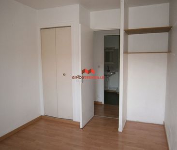 Location Appartement 2 pièces 58m² - Photo 3