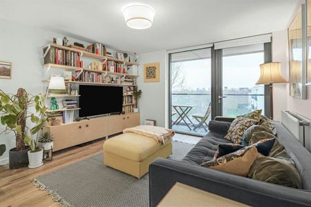 Chambers Street, Bermondsey, SE16 - Photo 2