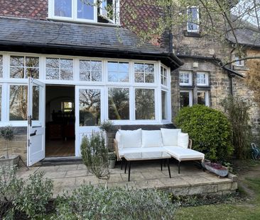 2 Bed Flat, St.Mary's Road, LS7 - Photo 2