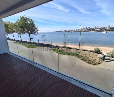 Apartamento em Sampaio-Alumiara-Verdinho, Canidelo - Photo 2