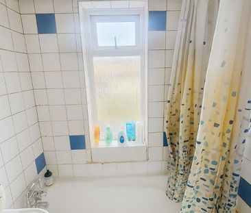 3 bedroom detached house to rent - Photo 6