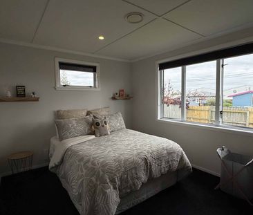 Lovely Three Bedroom Longburn - Photo 4