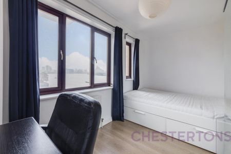 3 bedroom flat to rent - Photo 3