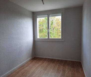 Location Appartement 5 pièces 75 m² La Châtre - Photo 4