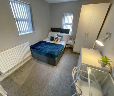 7 bedroom terraced house to rent - Photo 5