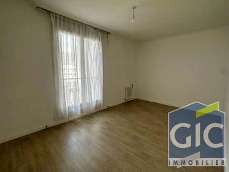 Location Appartement 4 pièces 112m² - Photo 5