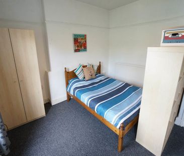 3 Penllys Terrace - Photo 2