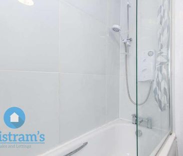 The Glade, Clifton, NG11 - Photo 3