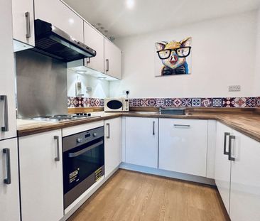 Full Street - Photo 4