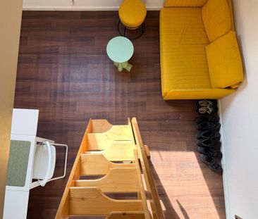 Domicilie verplicht: bemeubelde studio met mezzanine te huur - Photo 1