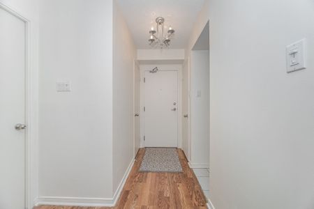 For Lease - 75 King Street Unit# 406, Mississauga, Ontario - Photo 4