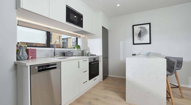 Welcome to Rata Terraces – Papatoetoe’s Hottest New Address! - Photo 1