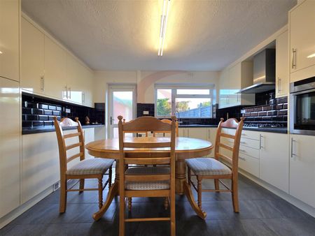 Southdown Drive, LE4, Leicester - Photo 4