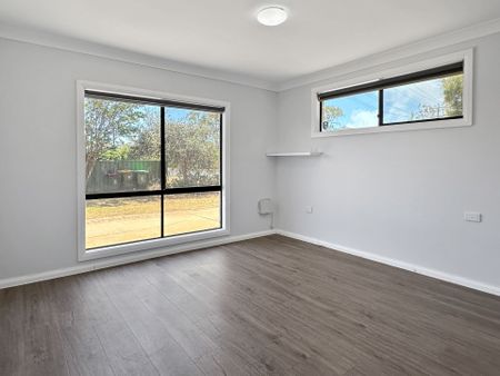 Renovated 4-Bedroom Home in East Dubbo - Close to Schools, Orana Mall & Dubbo Base Hospital - Photo 3