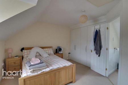 3 bedroom terraced house to rent - Photo 5