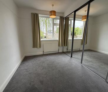 2 bedroom maisonette to rent - Photo 2