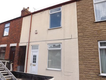 Titchfield Street, Mansfield, NG19 - Photo 3